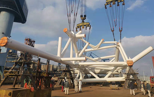 O372 MIV吊機(jī)托臂主結(jié)構(gòu)成功交貨