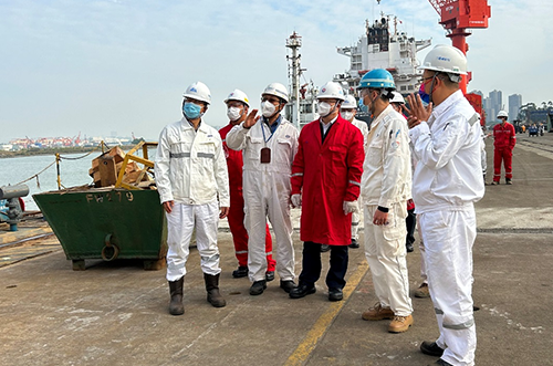 公司協(xié)同業(yè)主前往中遠外場地調(diào)研