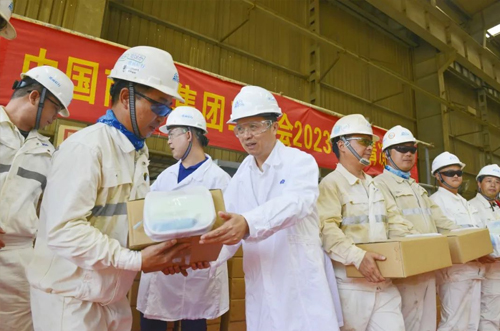 炎炎夏日下絲絲涼意